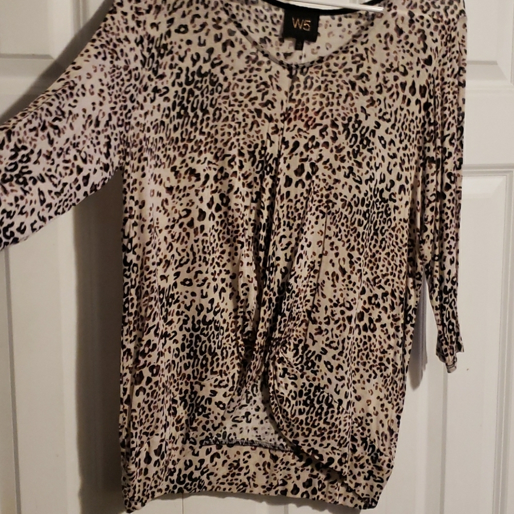 Leopard top
